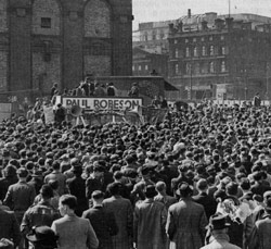 Paul Robeson in Lord Street