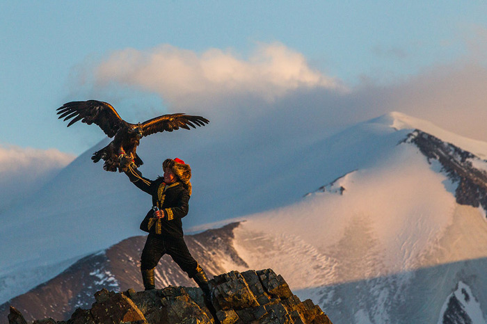 The Eagle Huntress (U)