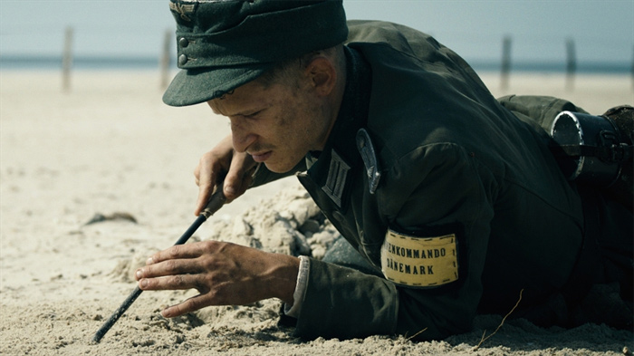 Land Of Mine (15)